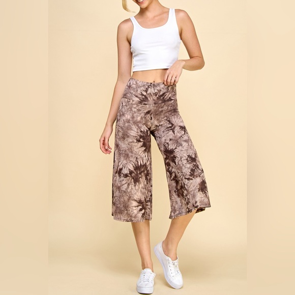 Tie Dye Wide Leg Palazzo Capri Pants - Picture 1 of 3